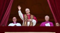 A caldo, note sparse sulle caratteristiche formali del nuovo papa
