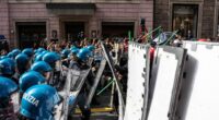 150mila manifestanti, non sarà semplice schedarli tutti e sarà impossibile fermarli. Le ragioni della protesta sono così radicate che nessuna legge votata in parlamento potrà seppellirle.