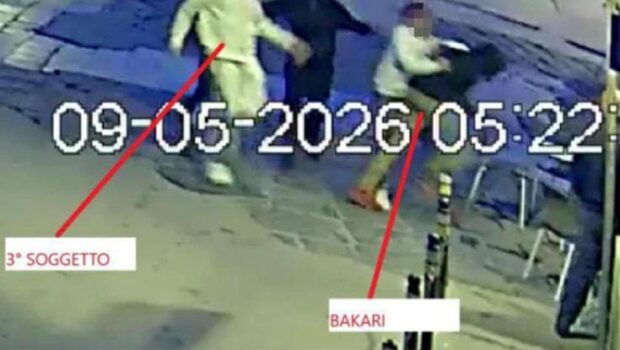I cinque giovani, bianchi, italianissimi hanno avuto dei buoni maestri in Salvini, Vannacci e soci. Colpire a morte un nero, bracciante è sembrata loro la giusta conclusione di una giornata da sbandati. Altro che morte inspiegabile, lo sfondo è la famosa remigrazione.